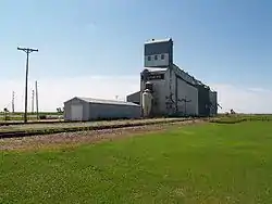 Grain elevator in Eldred, a community in Roome Township