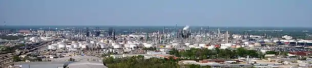 Image 26Baton Rouge Refinery (the fifth-largest in the United States) (from Oil refinery)