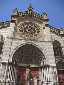 The façade of the cathedral of Saint-Jérome