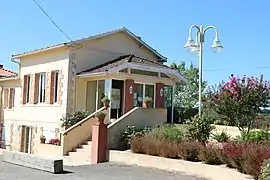 The town hall in Urgosse