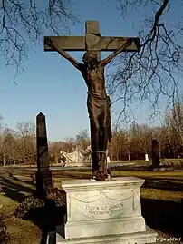 Fadrusz' Tomb, with his Crucifix