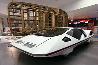 Modulo and its wooden form, used to make the body panels.