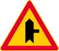 Junction with a minor road  (formerly used )