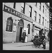 Finnish branch of the Salvation Army in New York's Finntown in 1942.