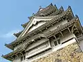 Curved gables (千鳥破風, chidori hafu)