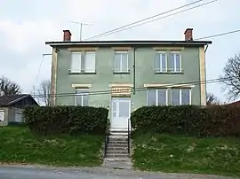 The town hall in Fontaine-en-Dormois