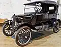 1924-1925 Ford Model T Touring