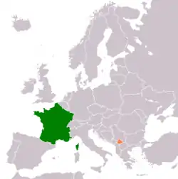 Map indicating locations of France and Kosovo