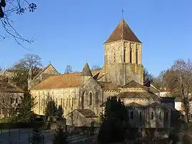 Saint-Hilaire Church