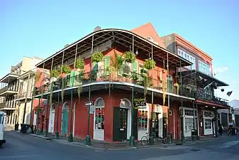 Covered gallery of 400-406 Dauphine Street