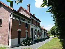 The town hall in Frise