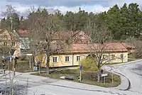 Gammelbyn (earlier a retirement home) viewed from Svedmyra (tunnelbanestation).