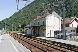 The railway station in Saint-Léger