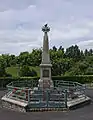 War memorial in Genouillé