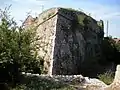 The abutment that gives the name to the fortress (2010)