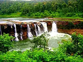 Gira Water Fall on Waghai-Saputara road