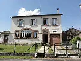 The town hall in Gogney