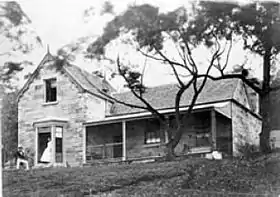 Photo of the Greencliffe house above Jeffrey Street in 1885