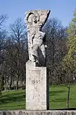 Monument to Revolution of 1905 in the Grīziņkalns park.