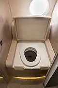 Gulfstream G280 lavatory