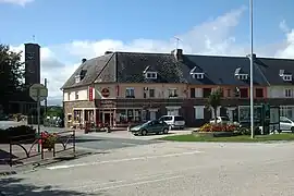 The main square in Thèreval