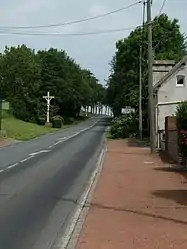 The RD 5 road in Hénin-sur-Cojeul