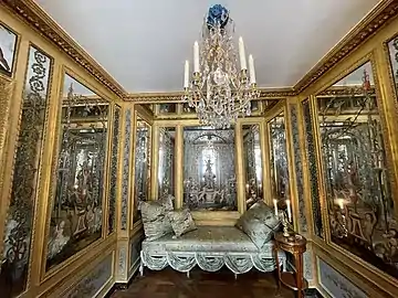 Cabinet of mirrors in the apartments of the Intendant Pierre-Élisabeth de Fontanieu (1770-1774)