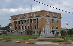 Humphreys County Courthouse