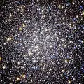 Heart of the Hercules Globular Cluster, Hubble image