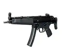 Heckler_&_Koch_MP5_b