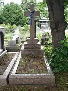 Grave of Gus Mears, founder of nearby Chelsea F.C.