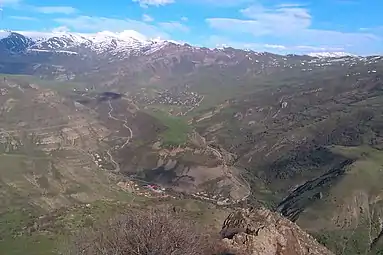 View of Goghtanik and the neighboring Hermon village