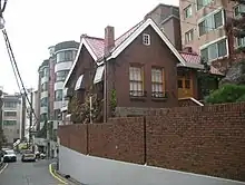 Hong Nan-p'a residence