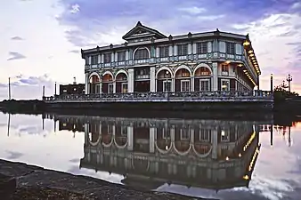 Hotel de Oriente replica at the Las Casas Filipinas de Acuzar