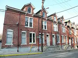 Houses at 838–862 Brightridge Street, built in 1887