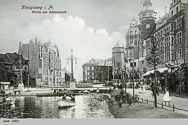 Southwest corner of the Schlossteich, with Münzplatz behind