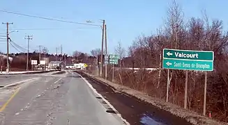 Route 222 eastern end at Route 143 junction, near Autoroute 55.