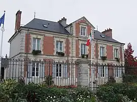 The town hall in Ingré