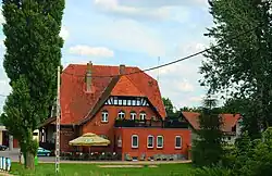 Old inn in Jankowo Dolne