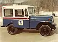 Jeep DJ-5 in USPS livery