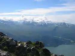 View of geography surrounding Jordalsgrenda