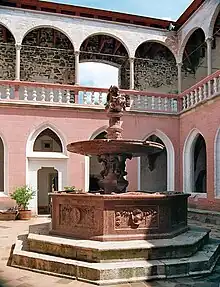 Royal Palace, Matthias fountain