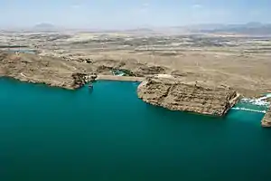 The Kajaki Dam (left) and spillway (right)