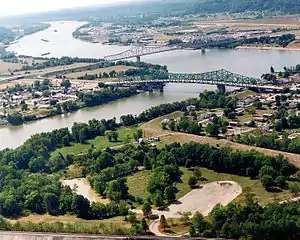 Henderson (left) at the confluence of the Kanawha and Ohio Rivers