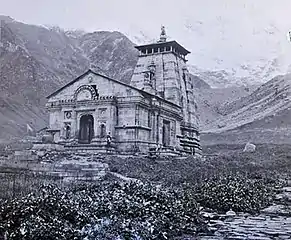 1880s photo of Kedarnath Temple