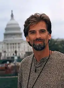 Loggins in 1995