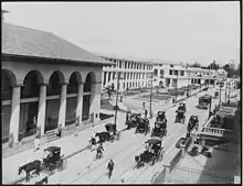 Black and white photo of a city street