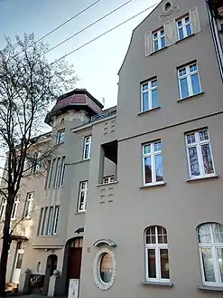 Frontage from the street