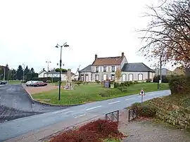 The town hall square in La Selle-en-Hermoy