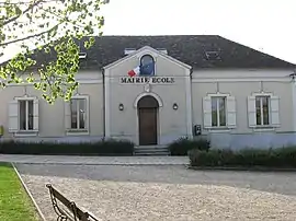 The town hall in La Tombe